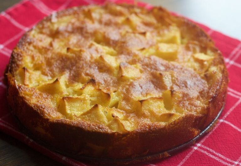 Como Fazer um Delicioso Bolo de Maçã de dar água na boca