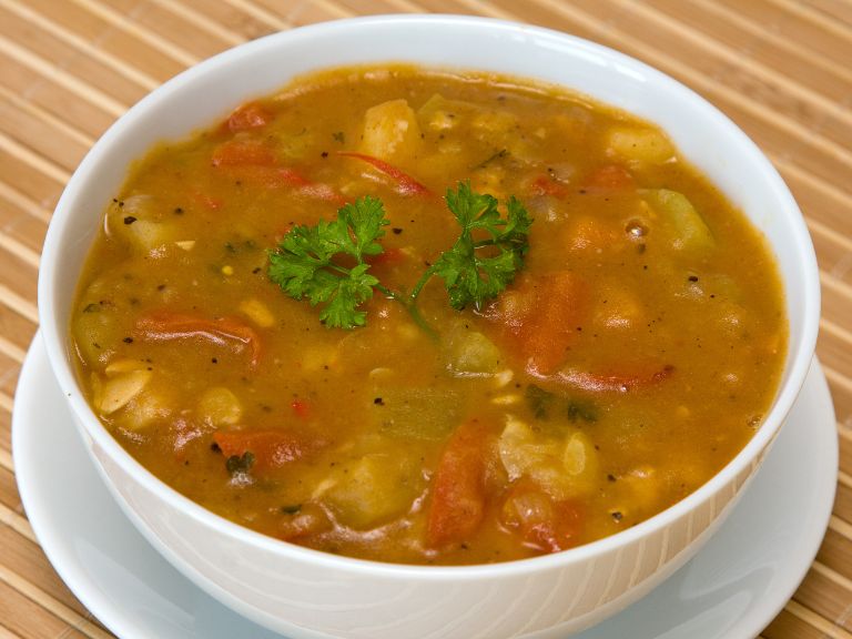 Sopa de Tomate com Queijo Quente