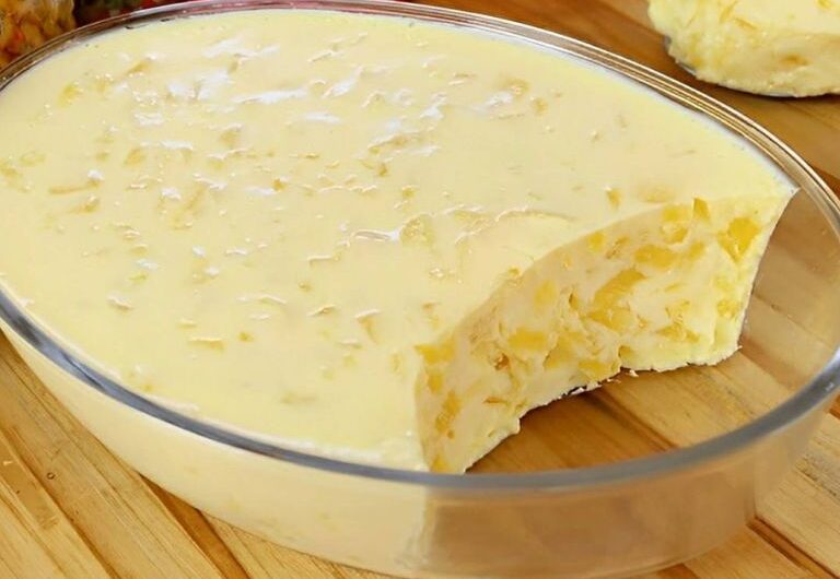 Sobremesa de abacaxi com gelatina incolor: uma receita fácil e deliciosa