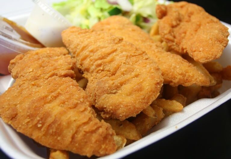Receita de Frango Empanado: uma Deliciosa Opção para Qualquer Refeição