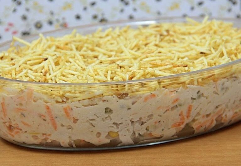 Delicioso Salpicão de Frango: Uma receita simples e fácil de preparar