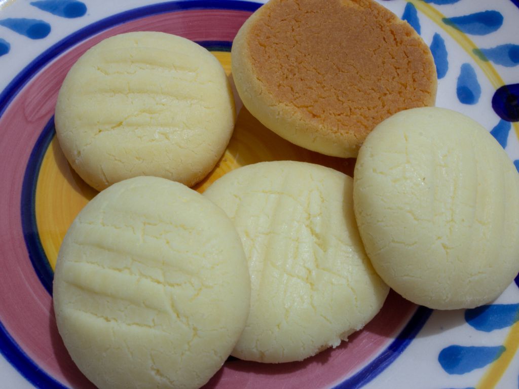 receitas de biscoito de maizena com leite condensado