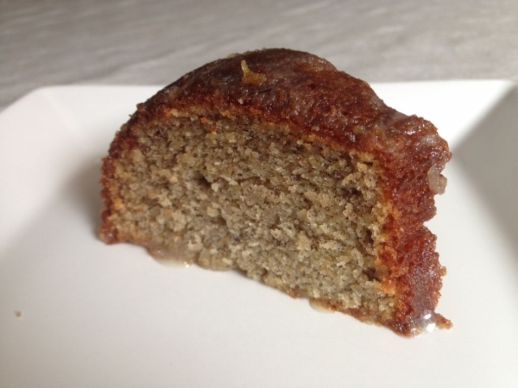 Bolo de Farinha de Rosca