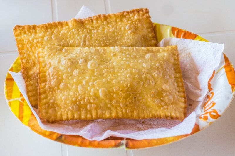 Delicie-se com nosso Irresistíveis Pastel de Camarão Crocante