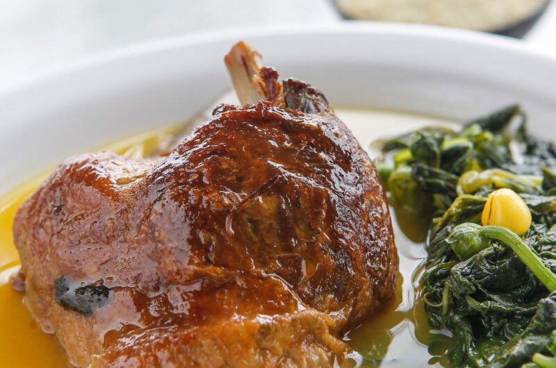 Pato no Tucupi: Uma Experiência Gastronômica Amazônica de Sabor Único